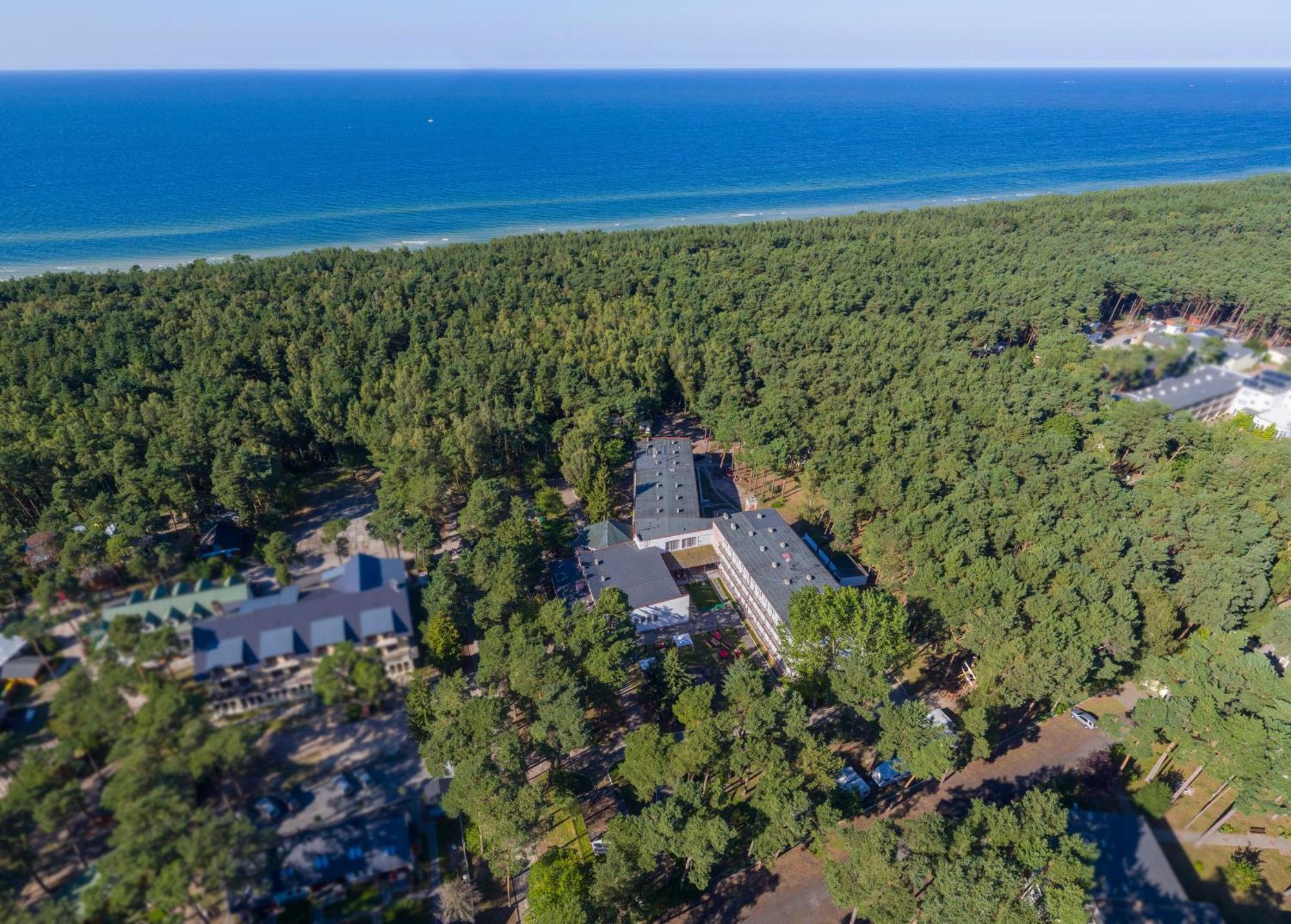 Okw Bursztyn База відпочинку *